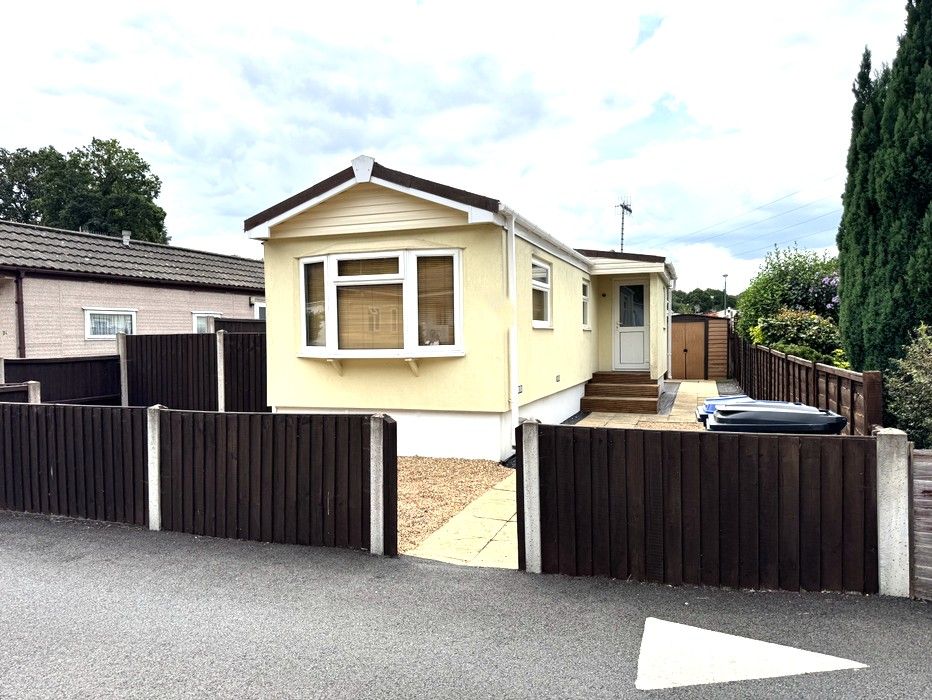 Property photo 1 of 11