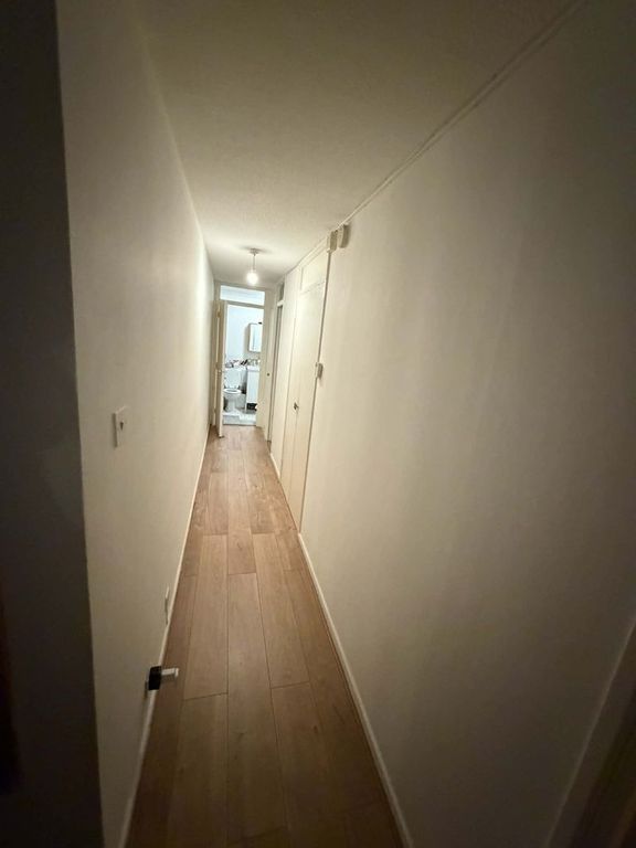 Property photo 3 of 7 Photo 7