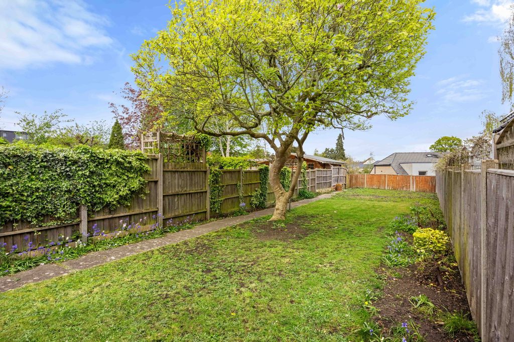 Property photo 2 of 13