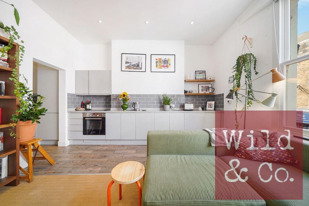 Property photo 2 of 23 Mare Street - R7Ldl5Fxmdtp3Zmzk9At.Jpg