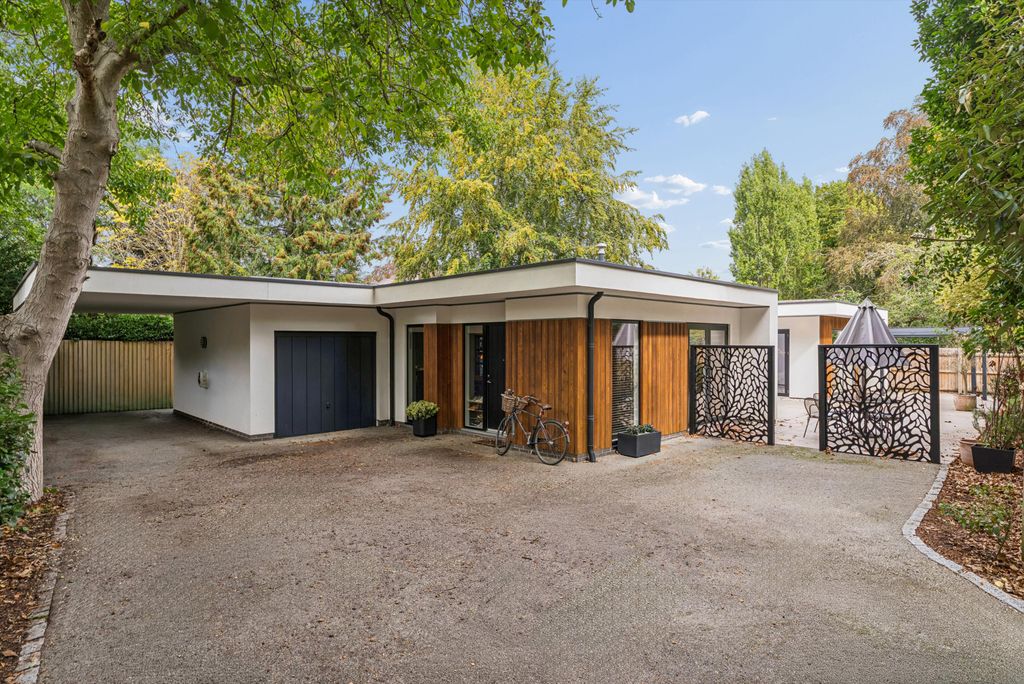 Property photo 1 of 15 Image