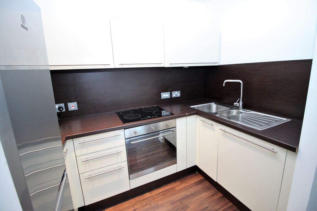 Property photo 1 of 9 0 General