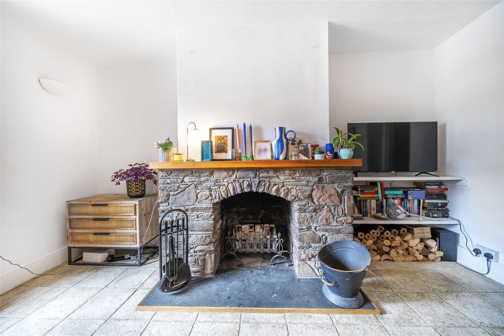 Property photo 2 of 18 Picture No. 02