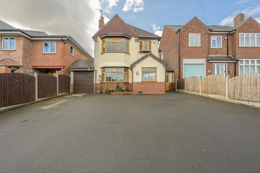 Property photo 1 of 35