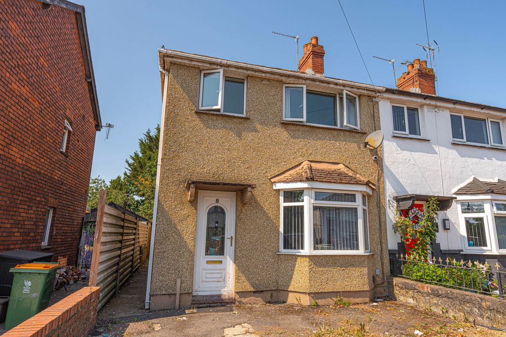 Property photo 1 of 31
