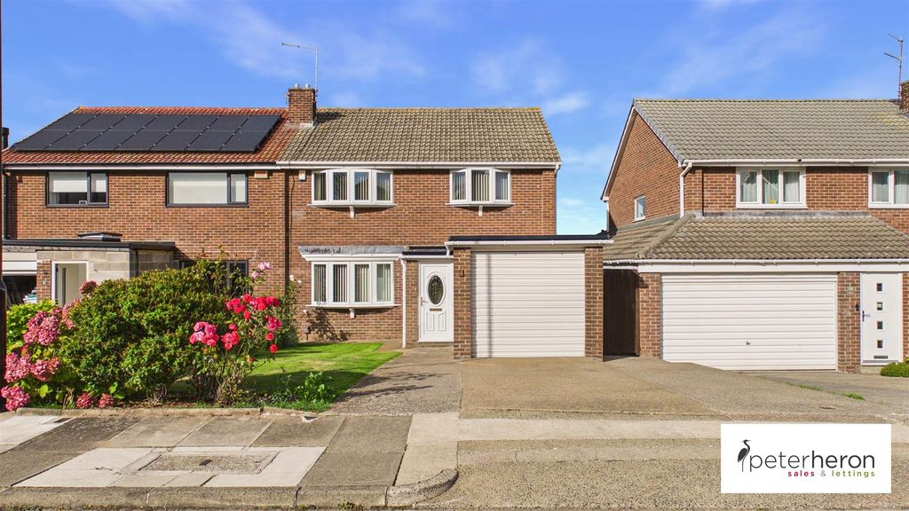 Property photo 1 of 39