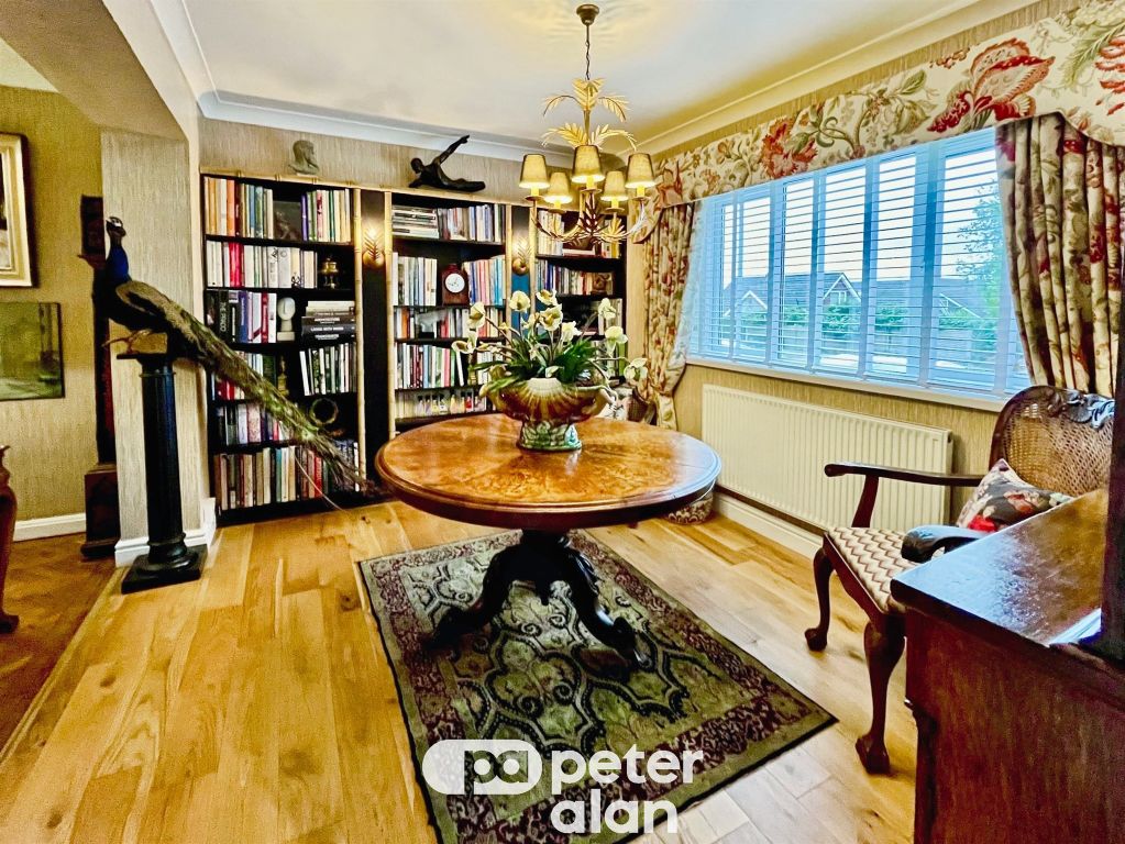 Property photo 3 of 34