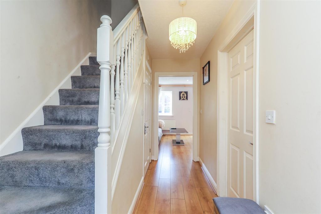 Property photo 3 of 34 20 Pheonix Drive-17.Jpg