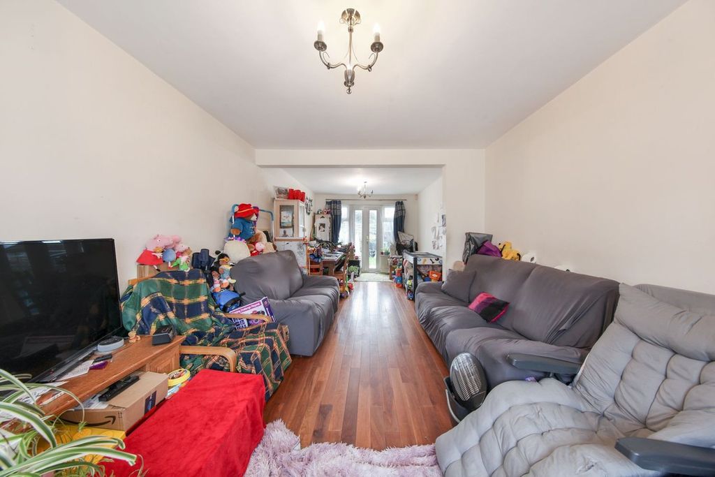 Property photo 3 of 15