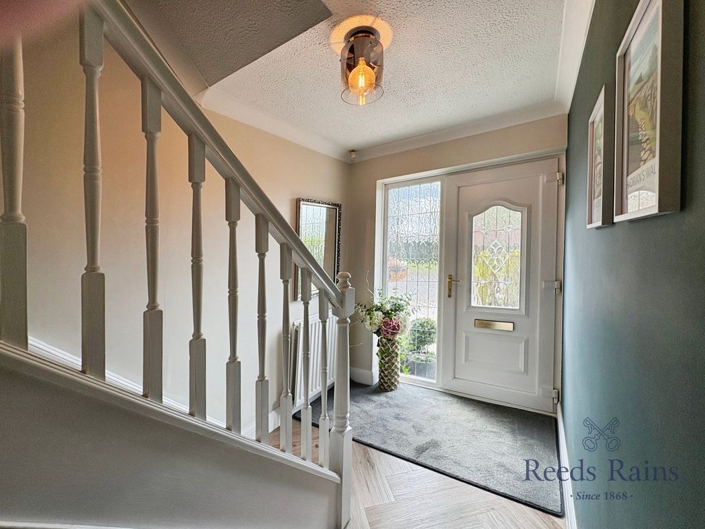 Property photo 2 of 22 Picture No. 04