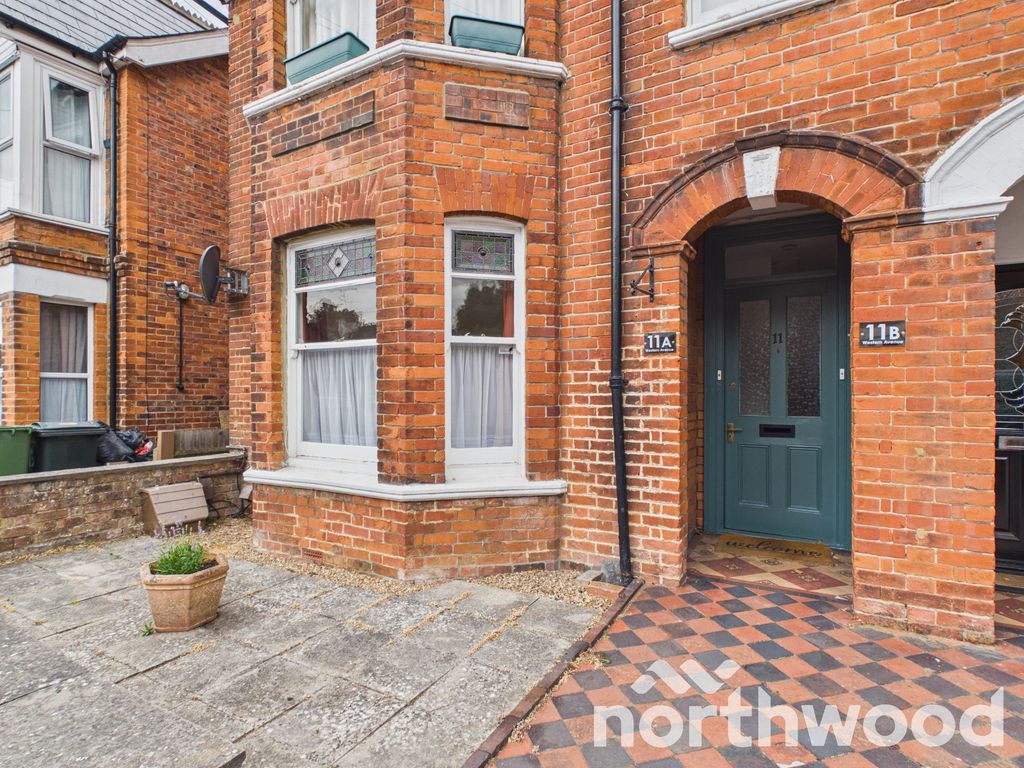 Property photo 1 of 28