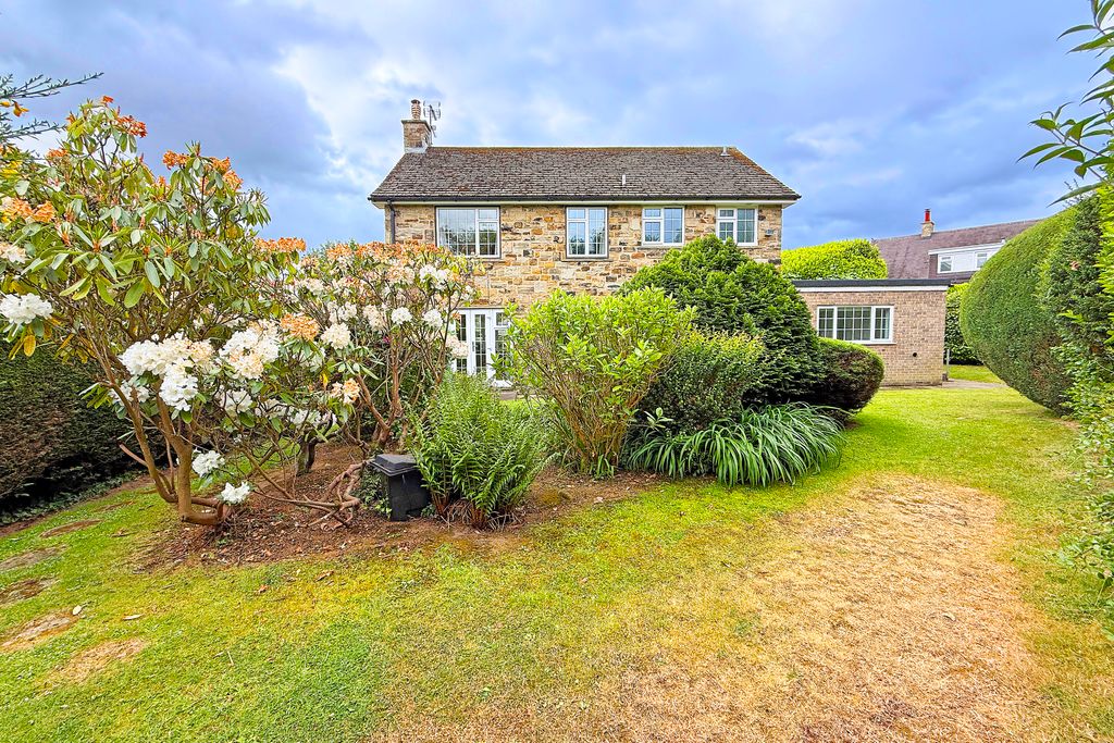 Property photo 3 of 15