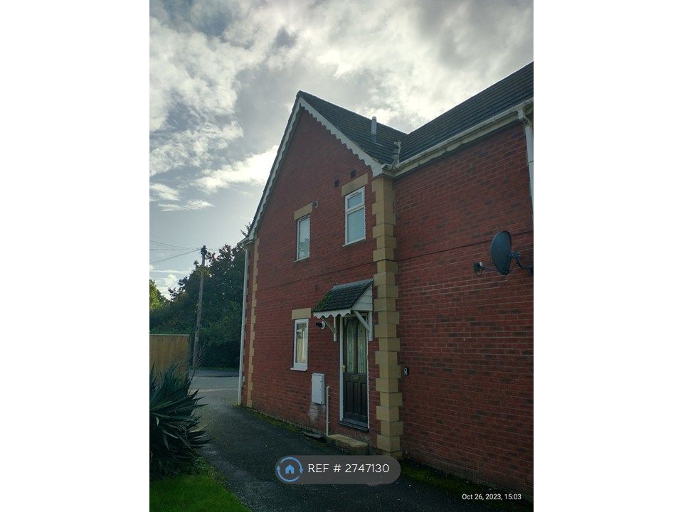 Property photo 2 of 7 Side Elevation