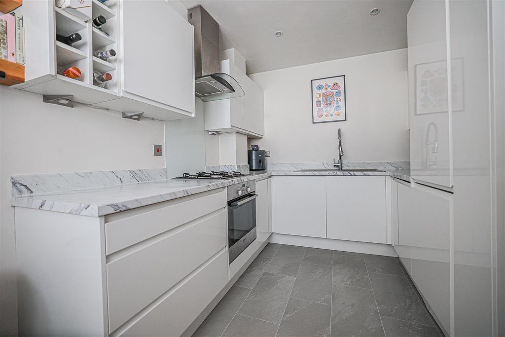 Property photo 2 of 30 980A1094.Jpg