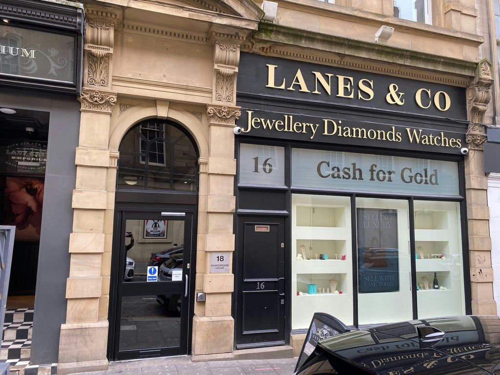 Property photo 2 of 11 Photo 2