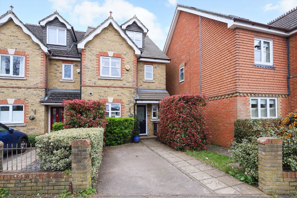 Property photo 1 of 17 Image