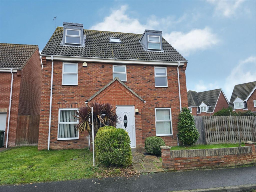 Property photo 1 of 17 Front