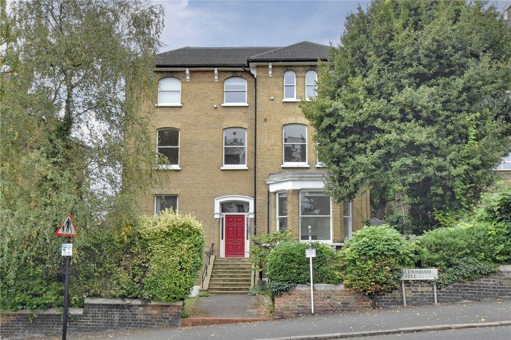 Property photo 1 of 16 Exterior