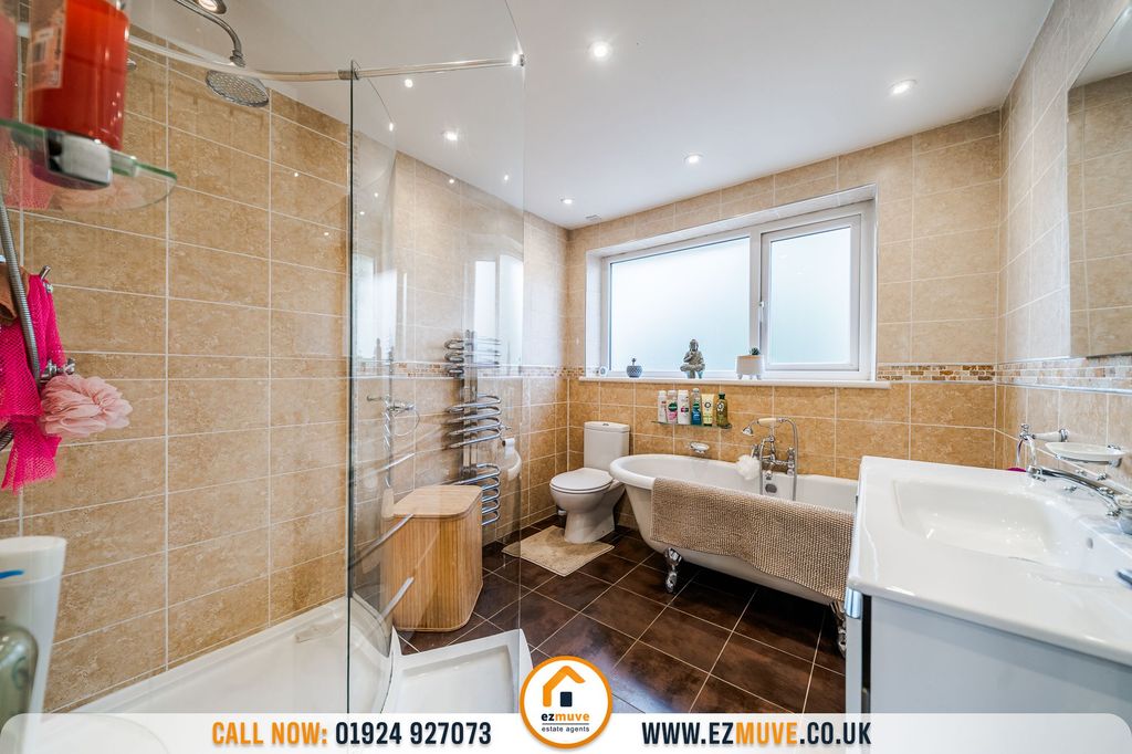 Additional image 47 of 5 bed detached house for saleHenley Avenue, Dewsbury WF12