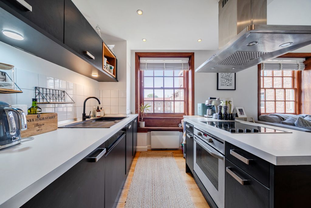 Property photo 3 of 11 1523673-7-6Ab25d2...