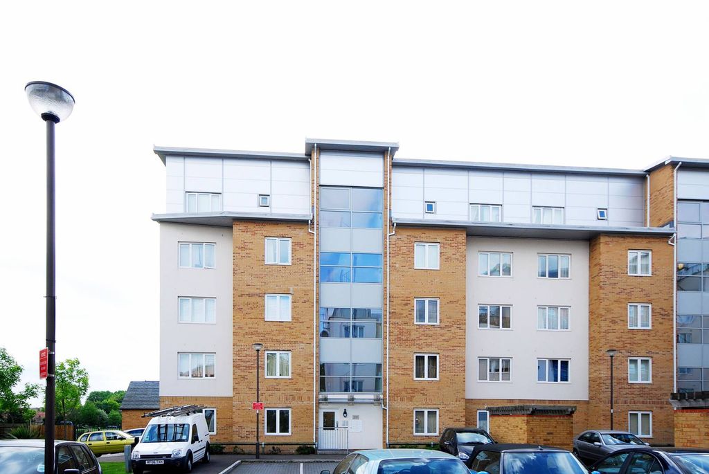 Property photo 1 of 10