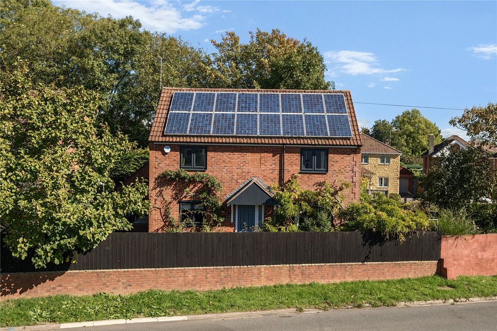 Property photo 1 of 21 Picture No. 27