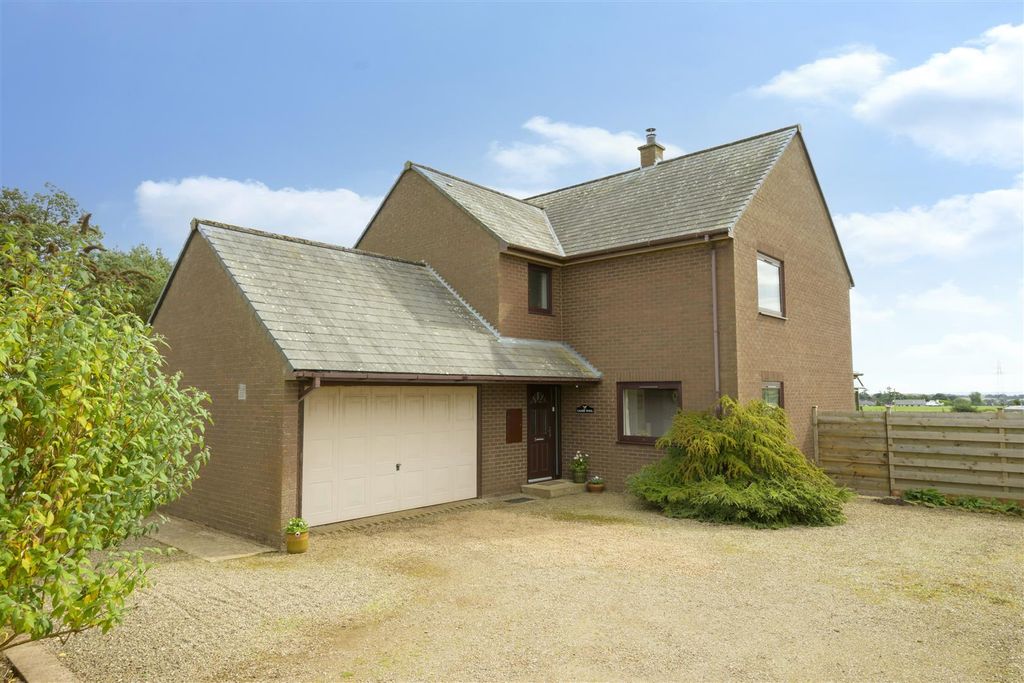 Property photo 1 of 67 Cairntoul-0002.Jpg