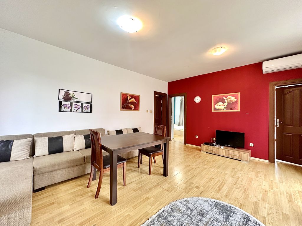 Property photo 3 of 14