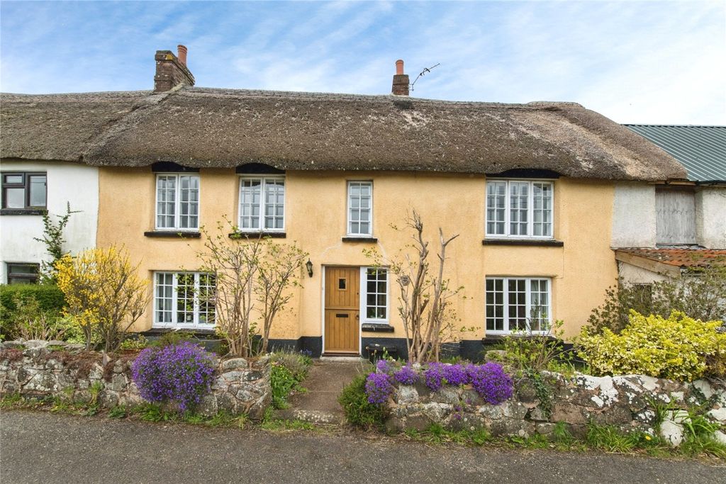 Property photo 1 of 20 Picture No. 07