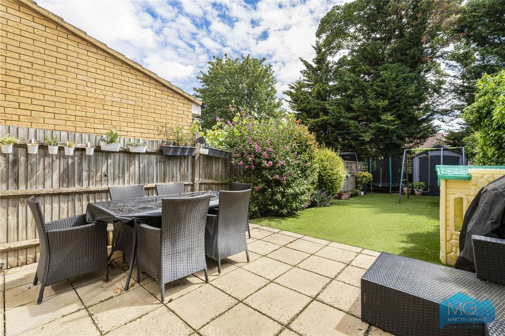 Property photo 3 of 17 Picture No. 31