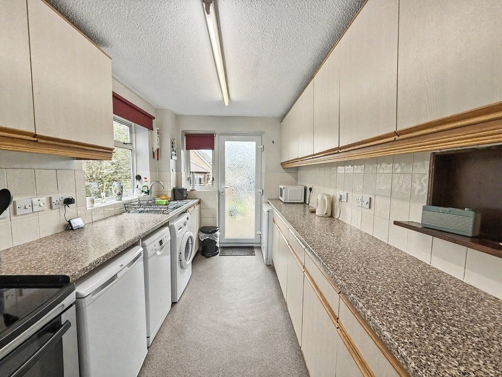 Property photo 3 of 27 5024358