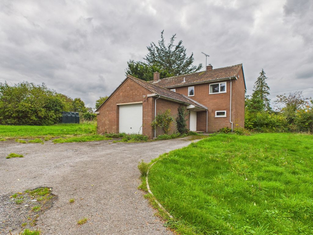 Property photo 2 of 29