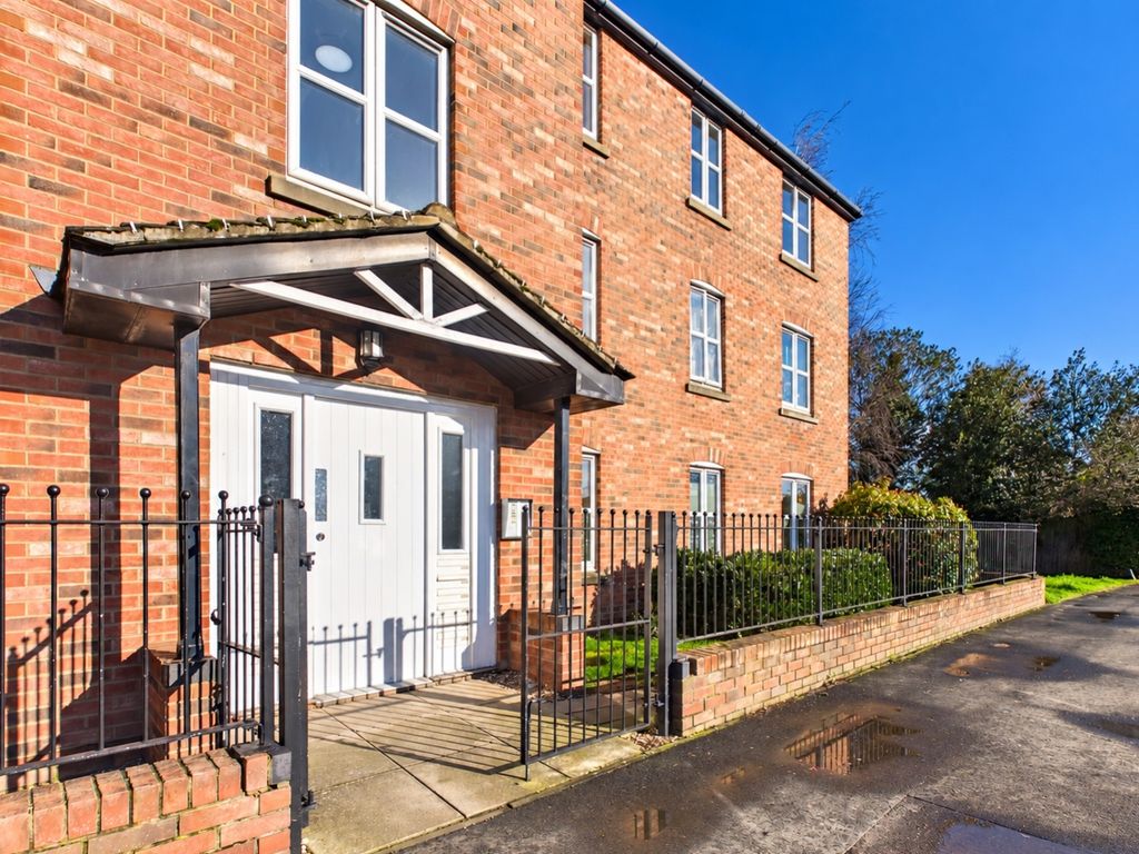 Property photo 1 of 6 564A706E-0ee4-441d-928c-F89E1Dbc80F9
