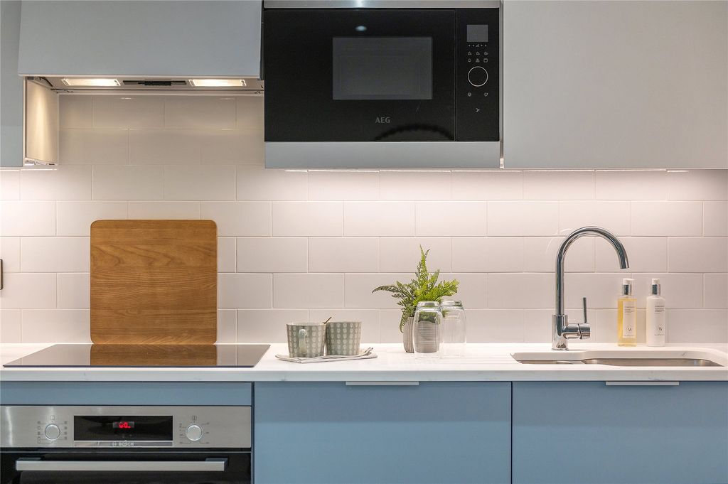 Property photo 1 of 24 Picture No. 25