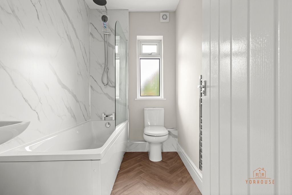 Property photo 2 of 10 72 Beech Avenue  063-1543