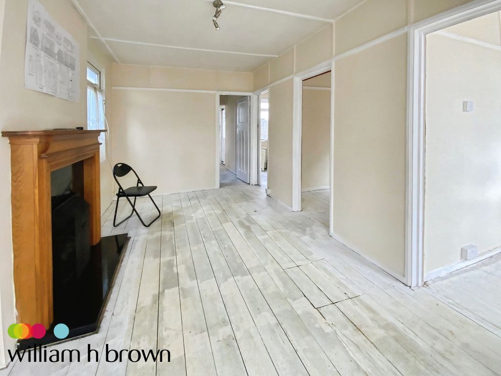 Property photo 2 of 5 View