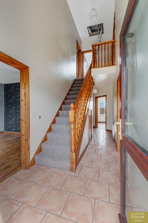 Property photo 3 of 25 014