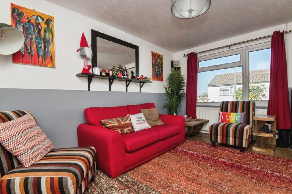 Property photo 3 of 16