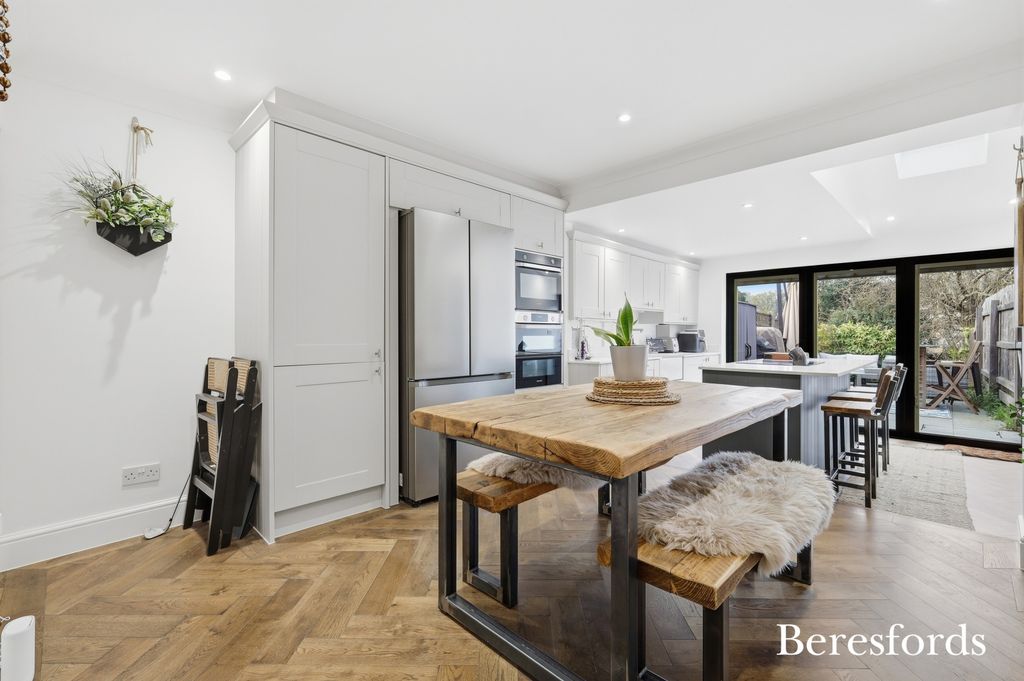 Property photo 2 of 15 Picture No. 09