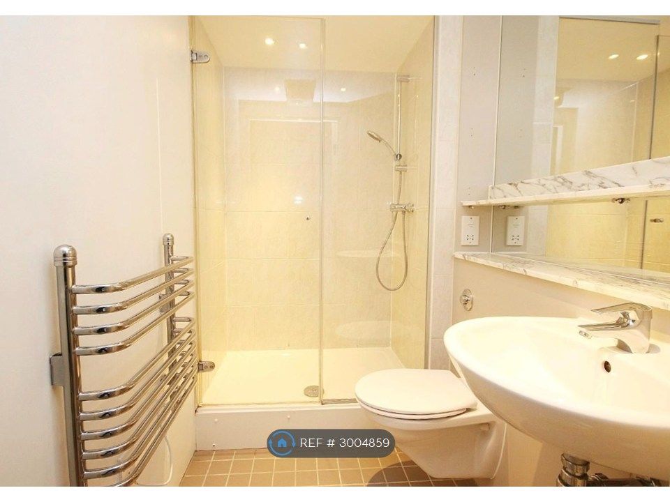 Property photo 3 of 5