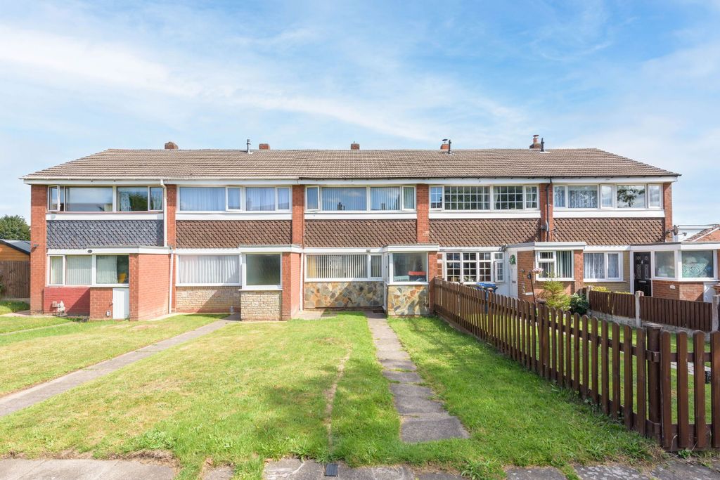 Property photo 1 of 21