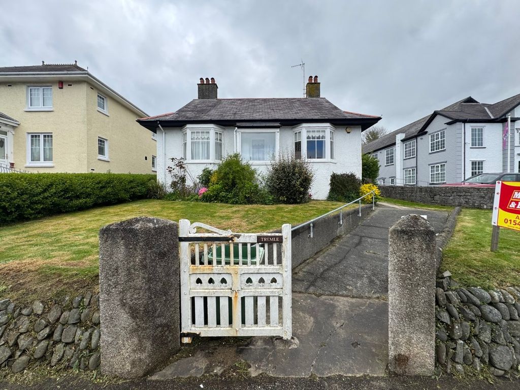 Property photo 1 of 46