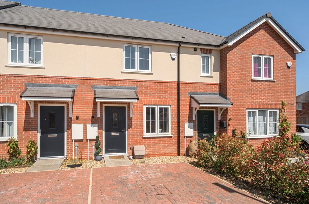 Property photo 1 of 18 1488899-16-6A577B1c4386c