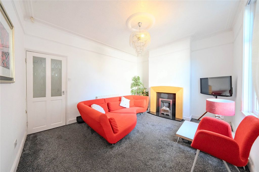 Property photo 2 of 13 Picture No. 03