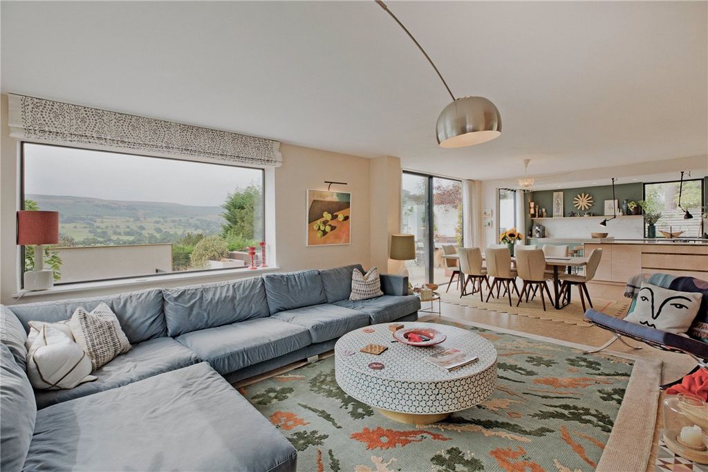 Property photo 2 of 14 Picture No. 05