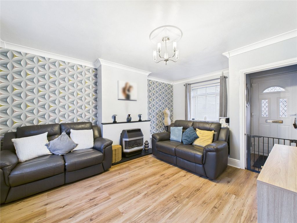 Property photo 3 of 22 Picture No. 03