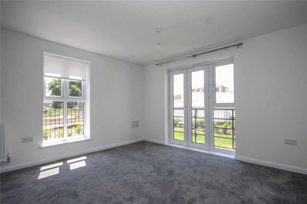 Property photo 3 of 10 Picture No. 09