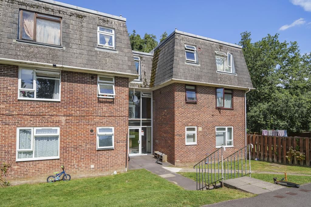 Property photo 1 of 12