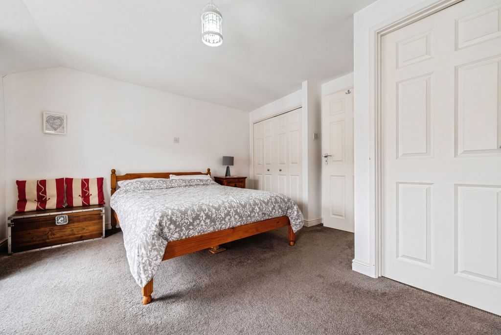 Additional image 14 of 3 bed terraced house for saleCross Street, Padstow, Cornwall PL28