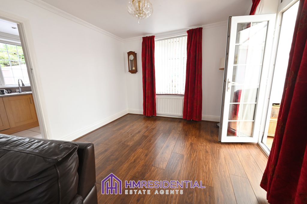 Property photo 3 of 10 Img_4533_3_Original.Jpg